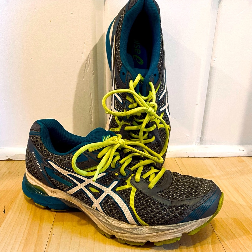 ASIC Running Shoes
